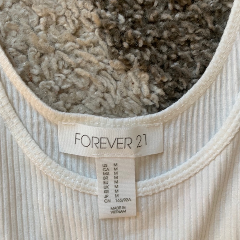 forever 21! - Picture 3 of 3
